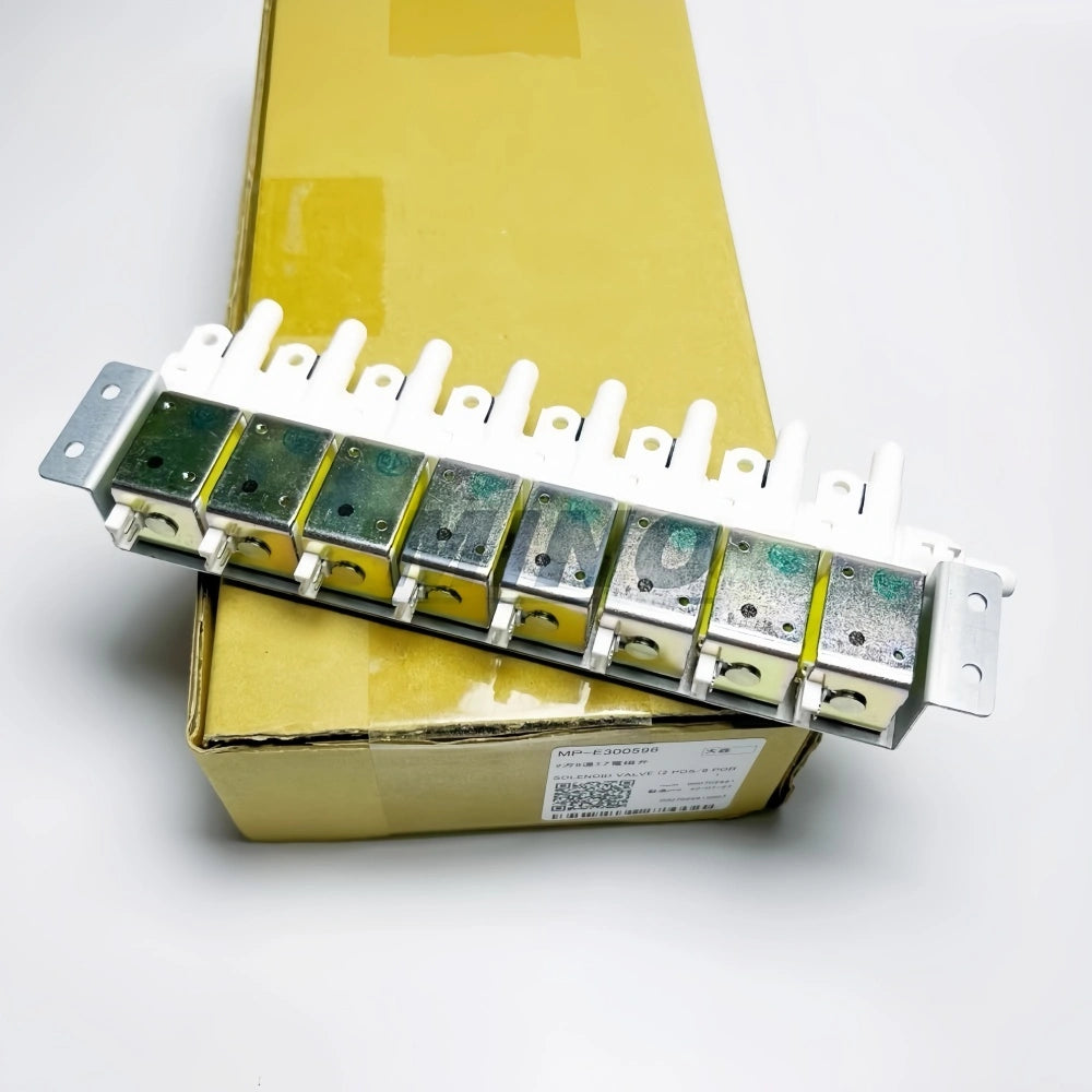 E300596 - Original Mimaki UJV-160 Solenoid Valve 2 Pos / 8 Ports image 2