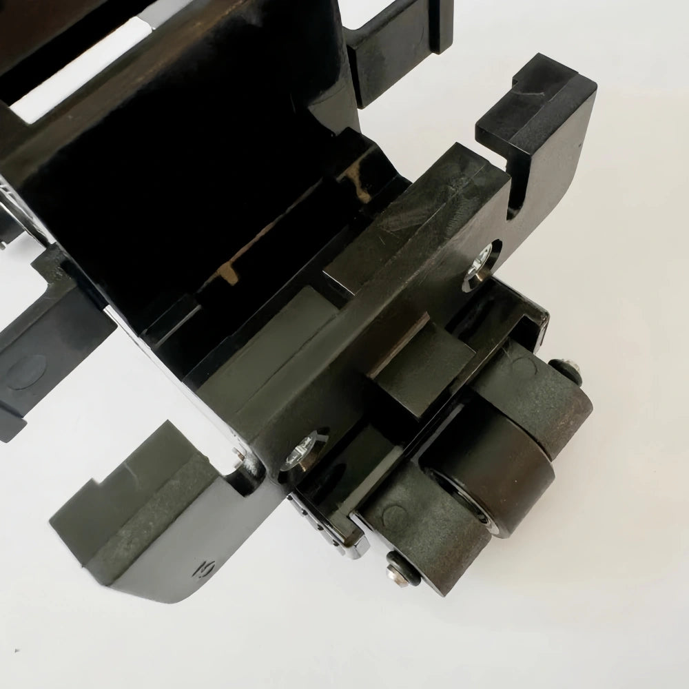 M026616 - Original Mimaki CG-AR AR Clamp Assy image 5